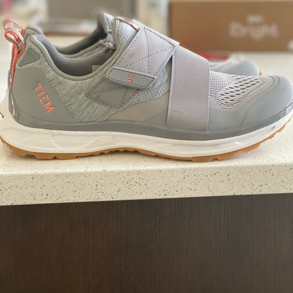 TIEM Women’s Cycling Shoes